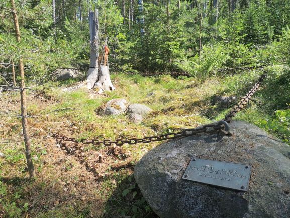 Ernst Lampénin hauta