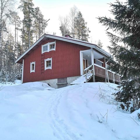 Iso-Keisari cottages for rent Finland winter.