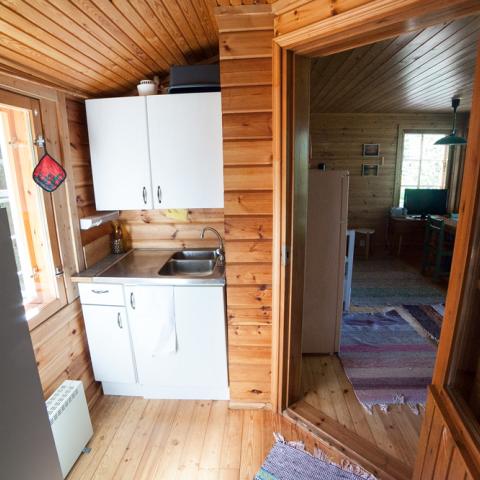 Näsinranta summer cottage for rent Baltic Sea archipelago. 