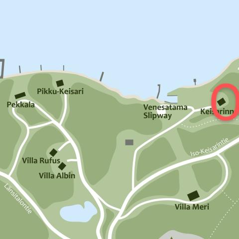 Vuokramökki Keisarinna sijaitsee meren rannalla