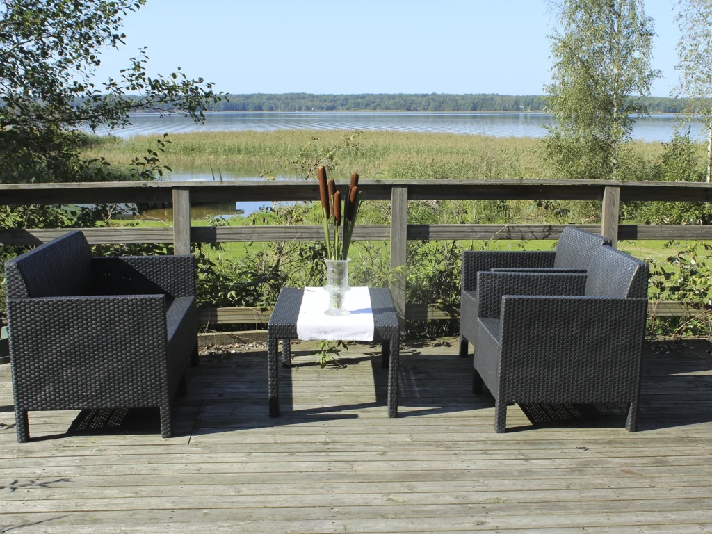 Keisarinna is a nice Baltic Sea archipelago villa is Salo facing to sunset