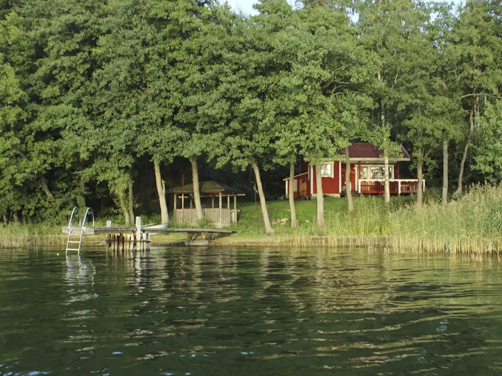 Näsinranta traditional seaside cottage in Finland